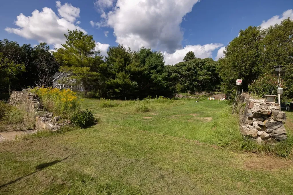 75 Goodwin Road Kittery ME 03905