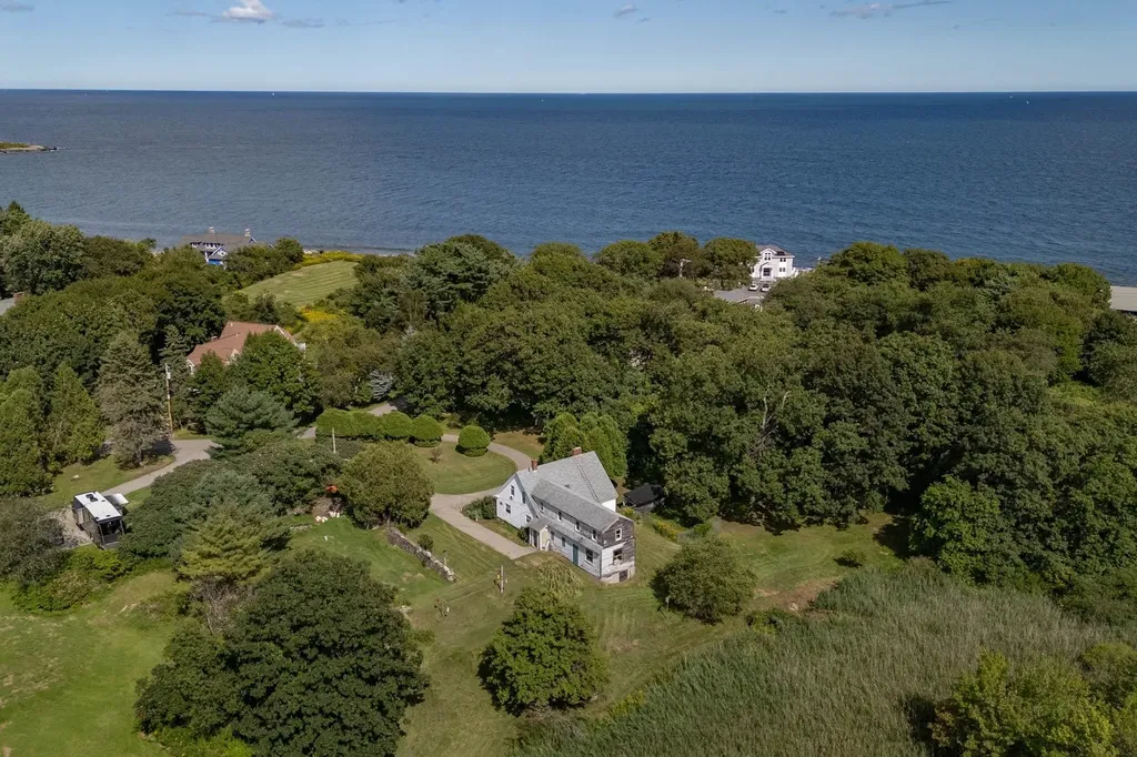 75 Goodwin Road Kittery ME 03905