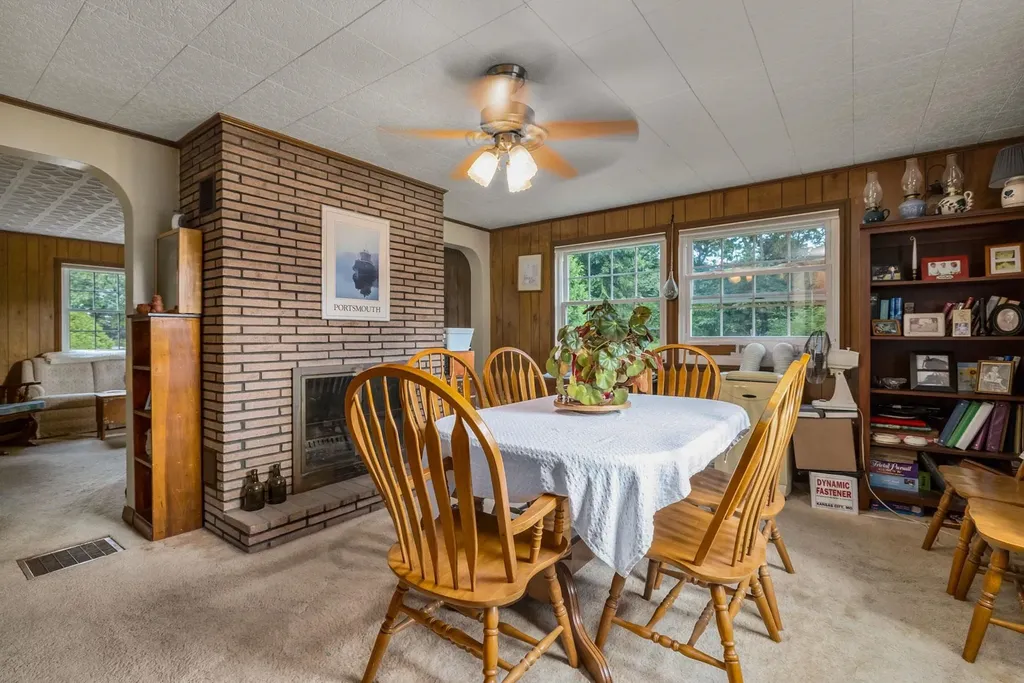 75 Goodwin Road Kittery ME 03905