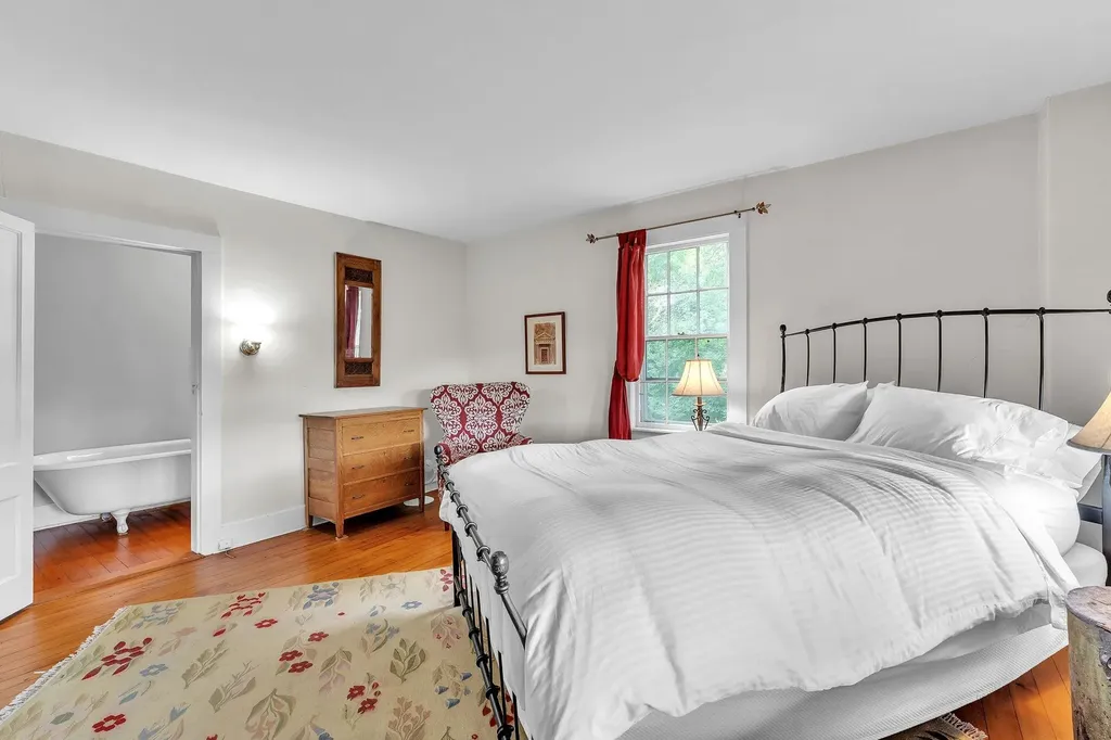 617 Cleveland Brook Road Bethel VT 05032