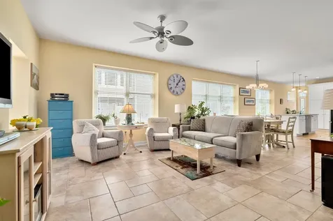 994 Ocean Boulevard Hampton NH 03842