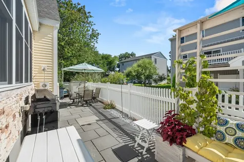 994 Ocean Boulevard Hampton NH 03842