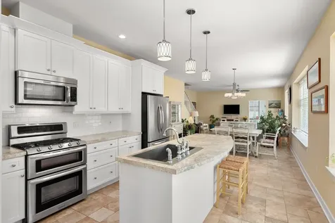 994 Ocean Boulevard Hampton NH 03842