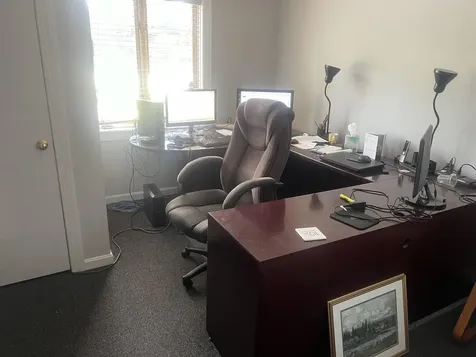 3 Sanborn Road Londonderry NH 03053