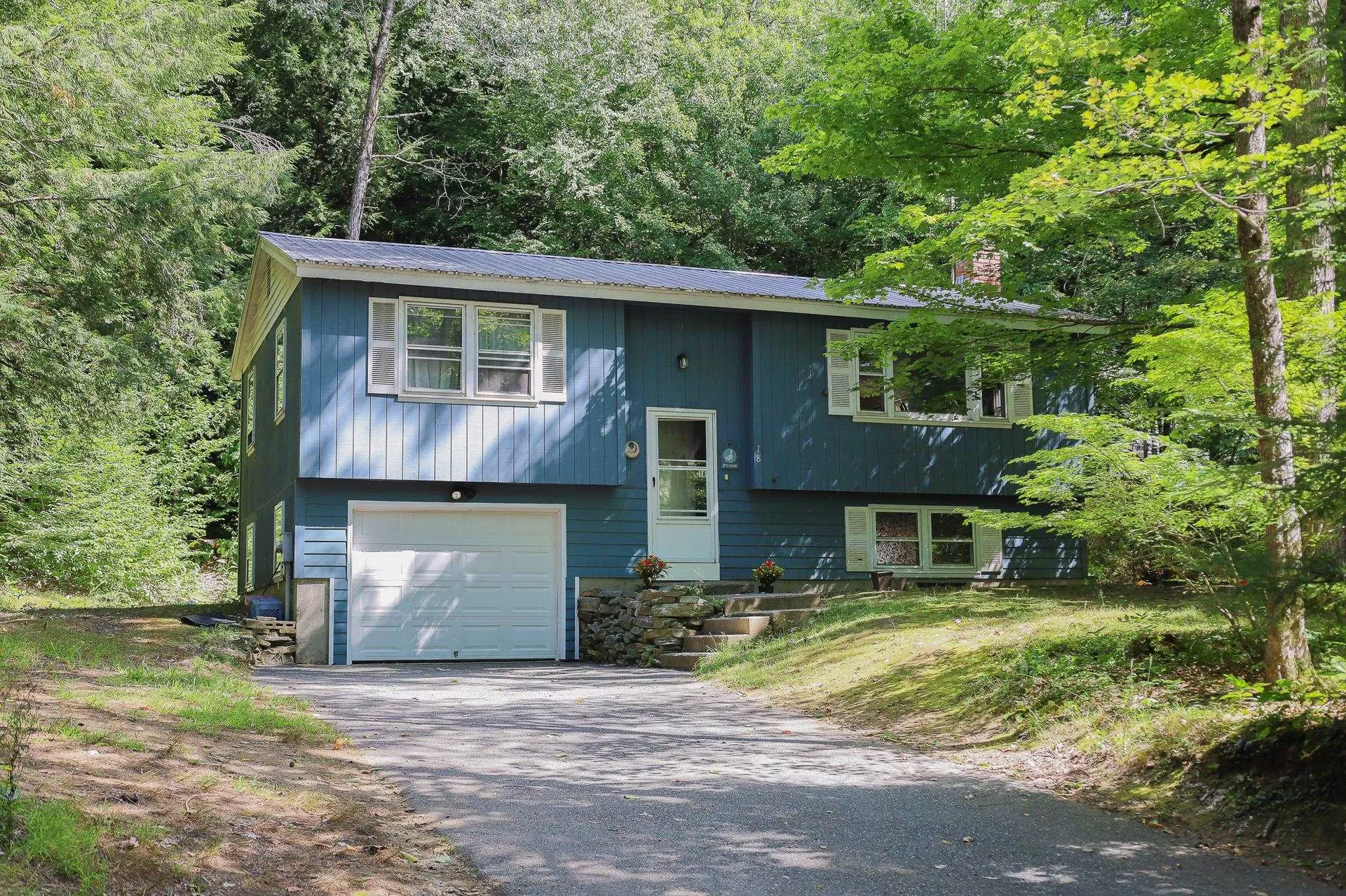 18 Scotts Drive Charlestown NH 03603