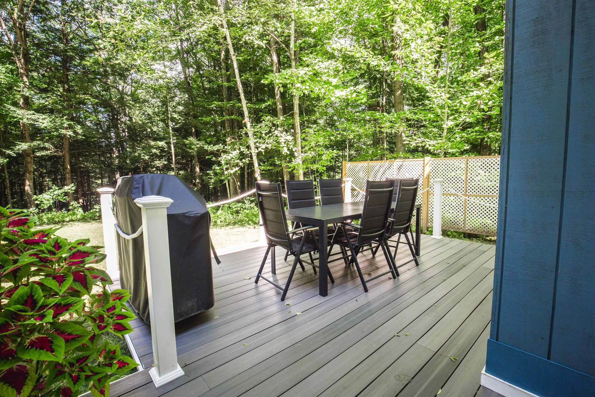 8 Oak Ridge Road Plymouth NH 03264