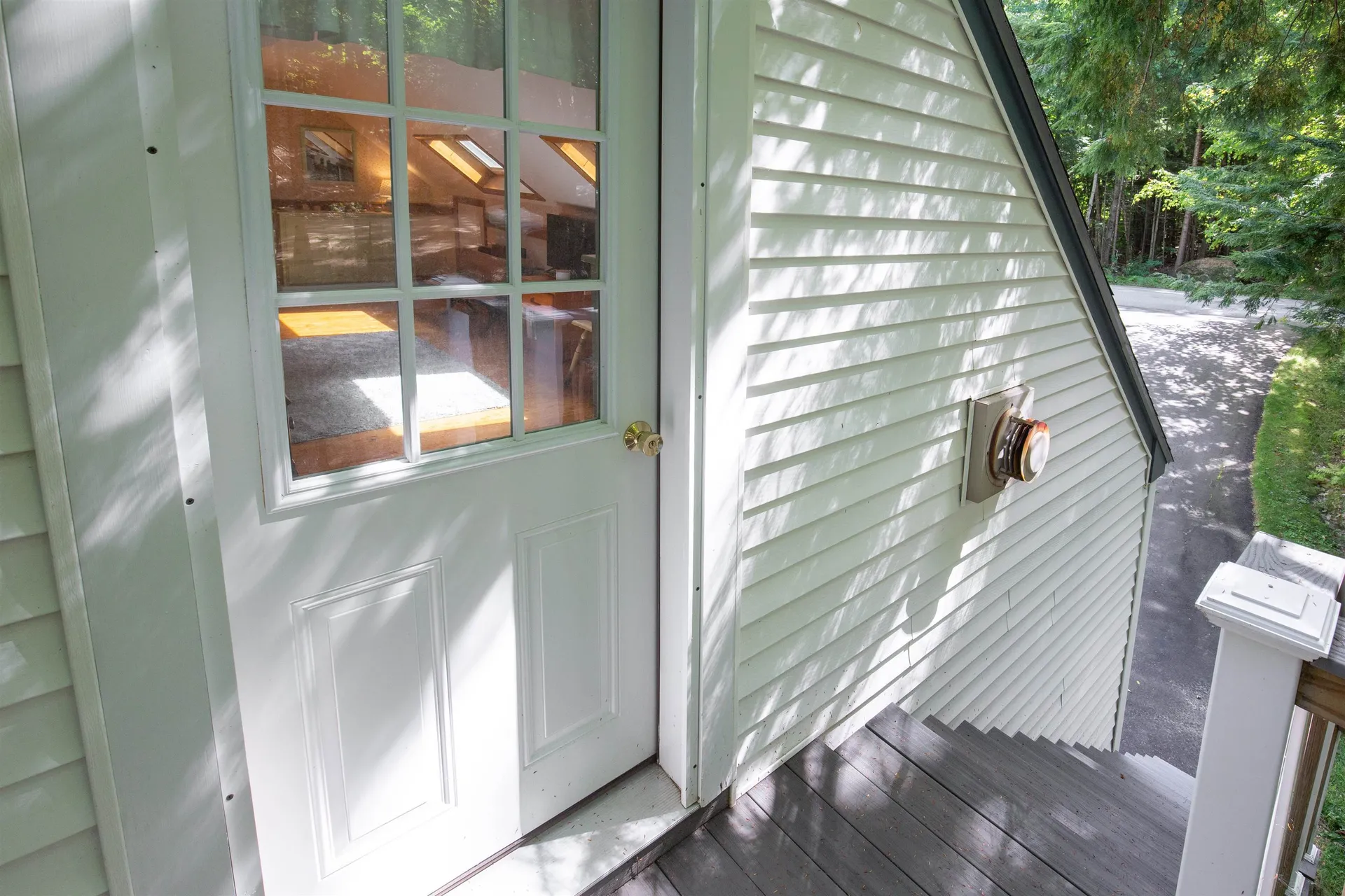 8 Oak Ridge Road Plymouth NH 03264