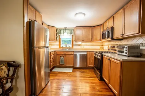 8 Oak Ridge Road Plymouth NH 03264