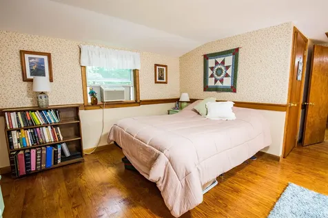 8 Oak Ridge Road Plymouth NH 03264