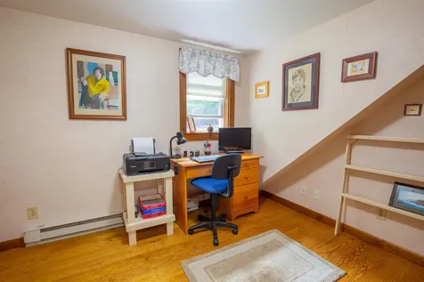 8 Oak Ridge Road Plymouth NH 03264