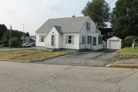 16 Manning Street Manchester NH 03103