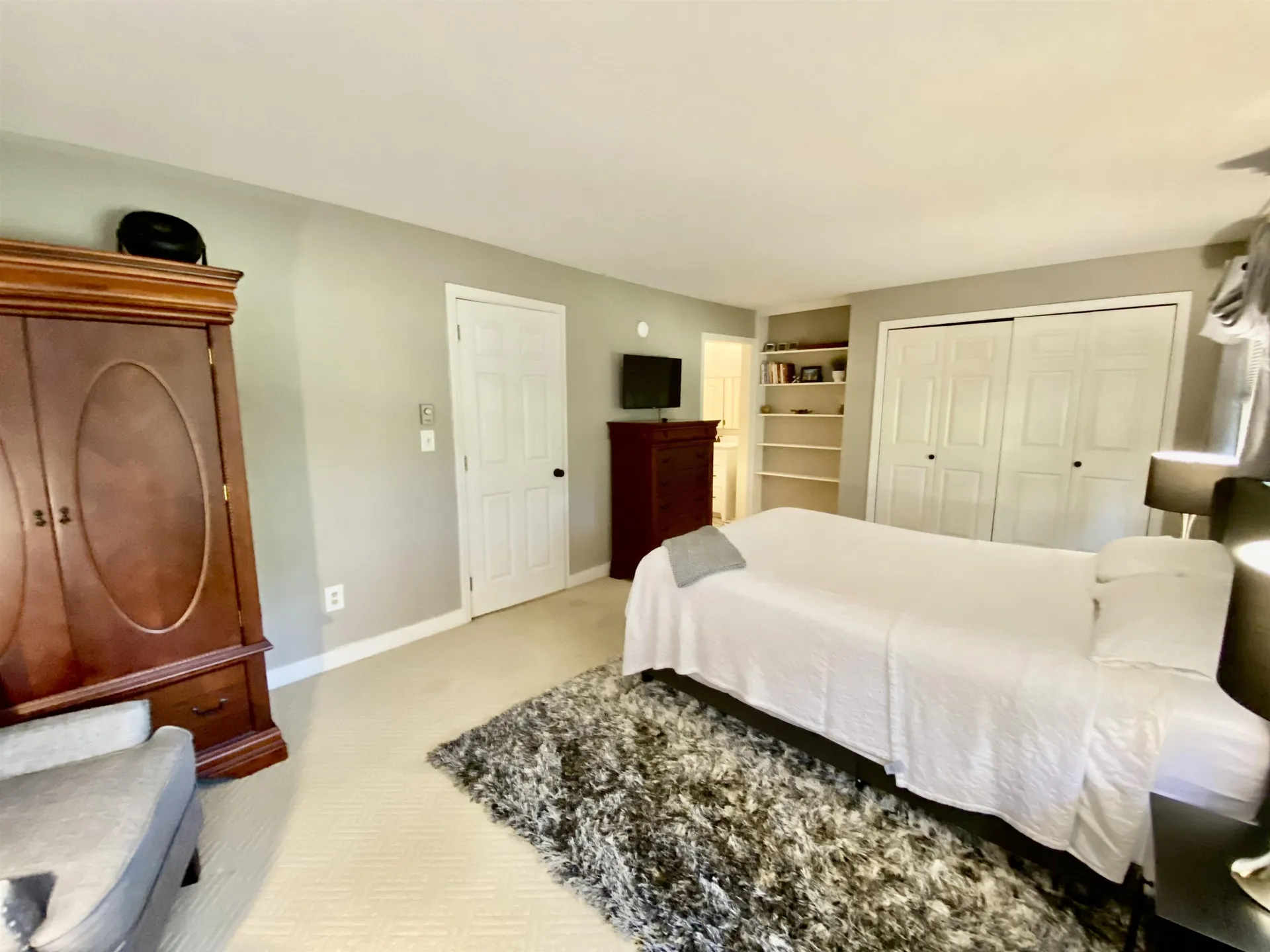 976 Hard Road Hartford VT 05059