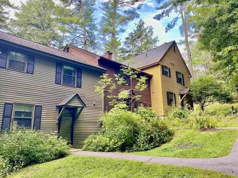 976 Hard Road Hartford VT 05059