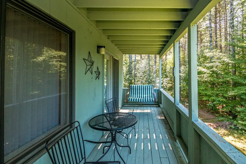 15c Seasons At Attitash Road Bartlett NH 03812