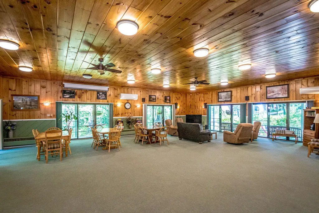 15c Seasons At Attitash Road Bartlett NH 03812