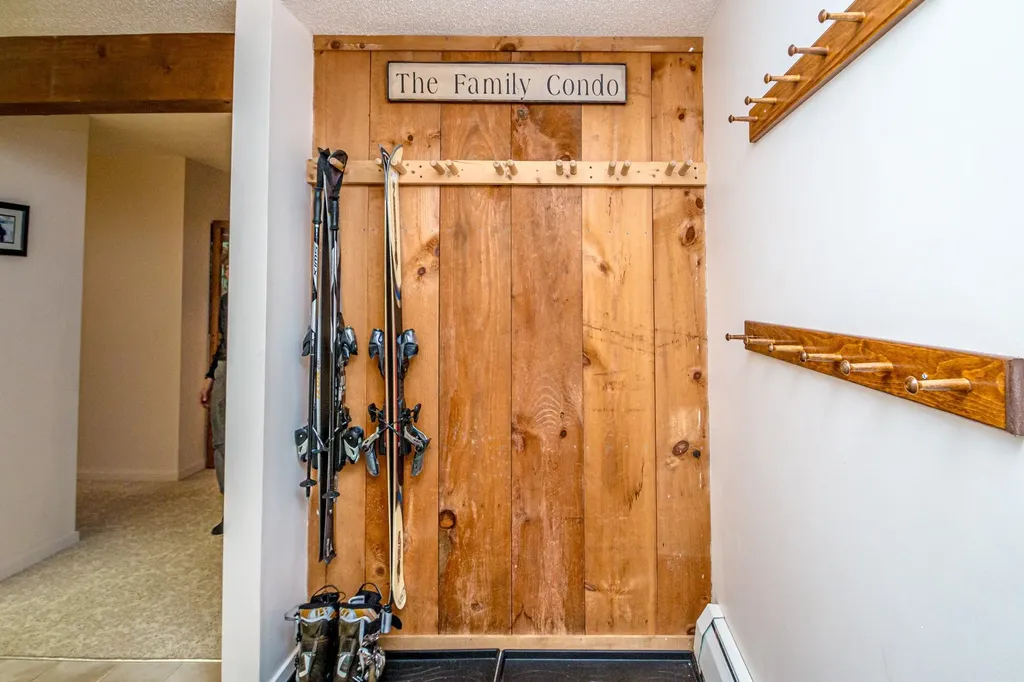 15c Seasons At Attitash Road Bartlett NH 03812