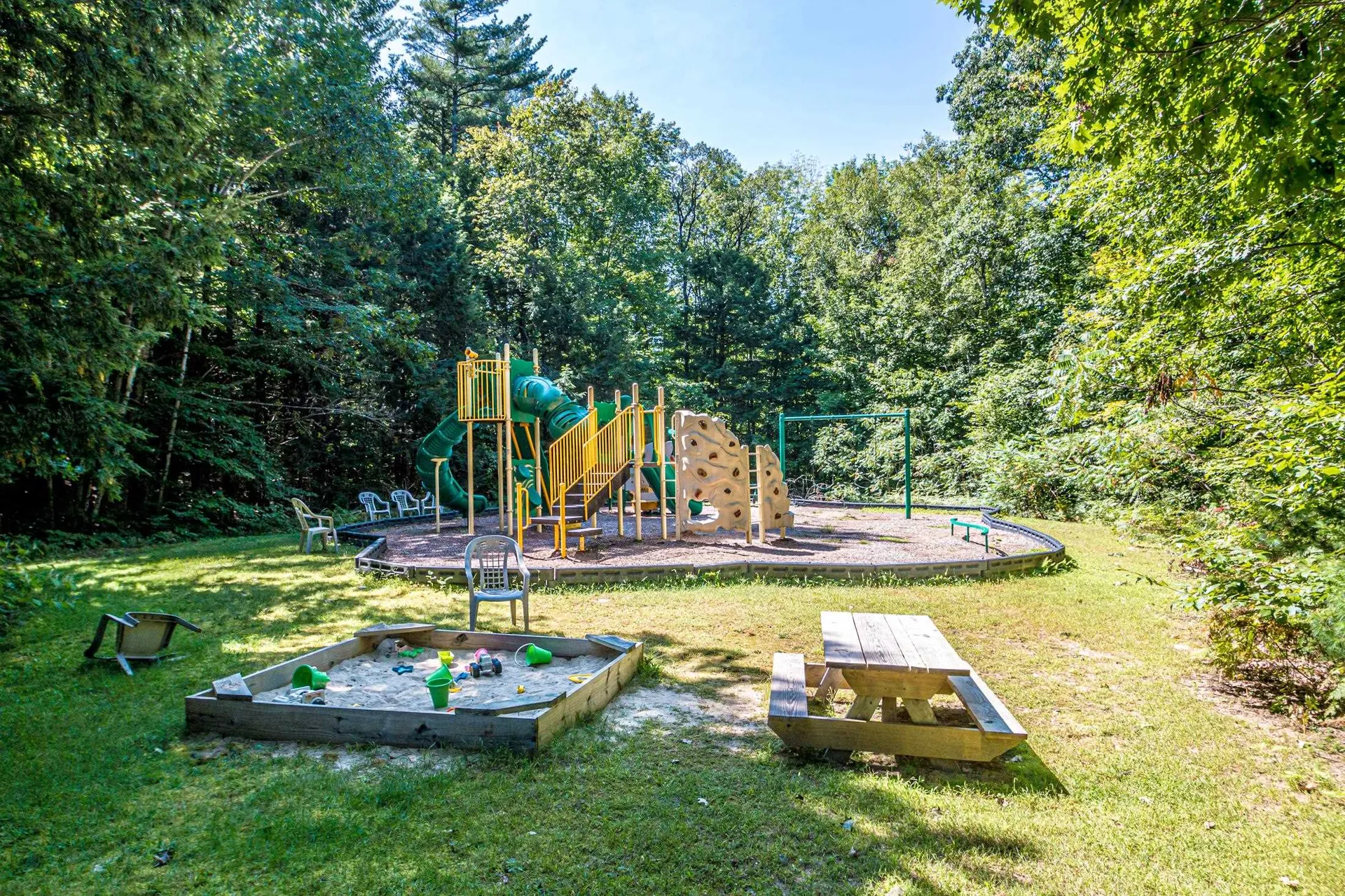 15c Seasons At Attitash Road Bartlett NH 03812