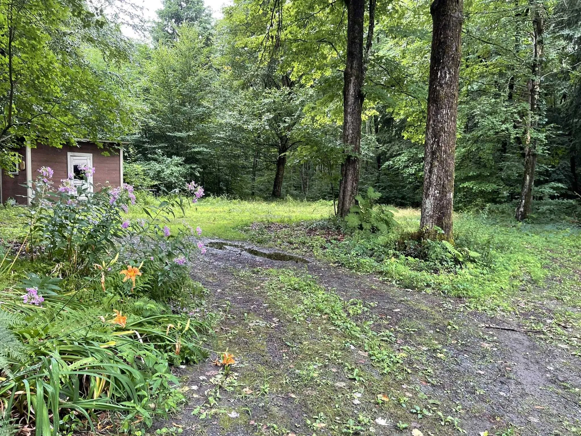 33-35 Chapel Grove Claremont NH 03743