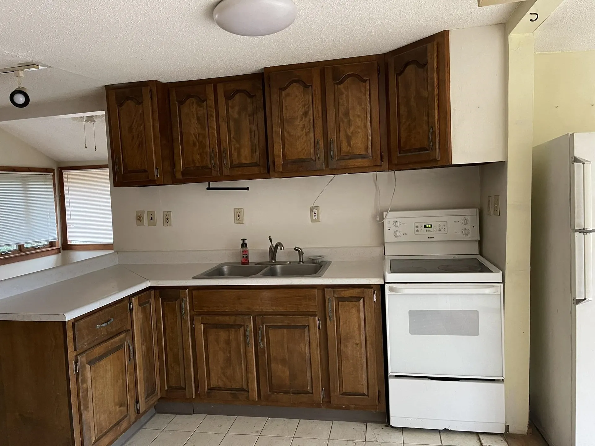 33-35 Chapel Grove Claremont NH 03743