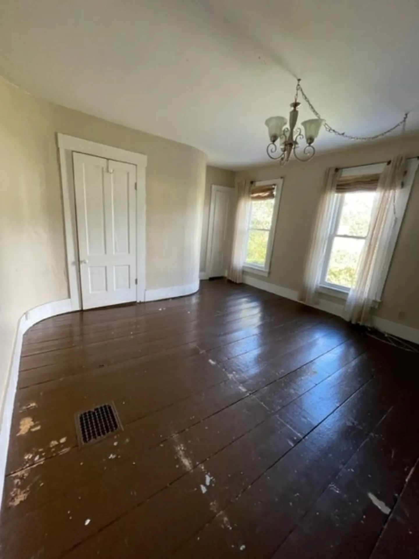 1957 Memorial Drive St. Johnsbury VT 05819