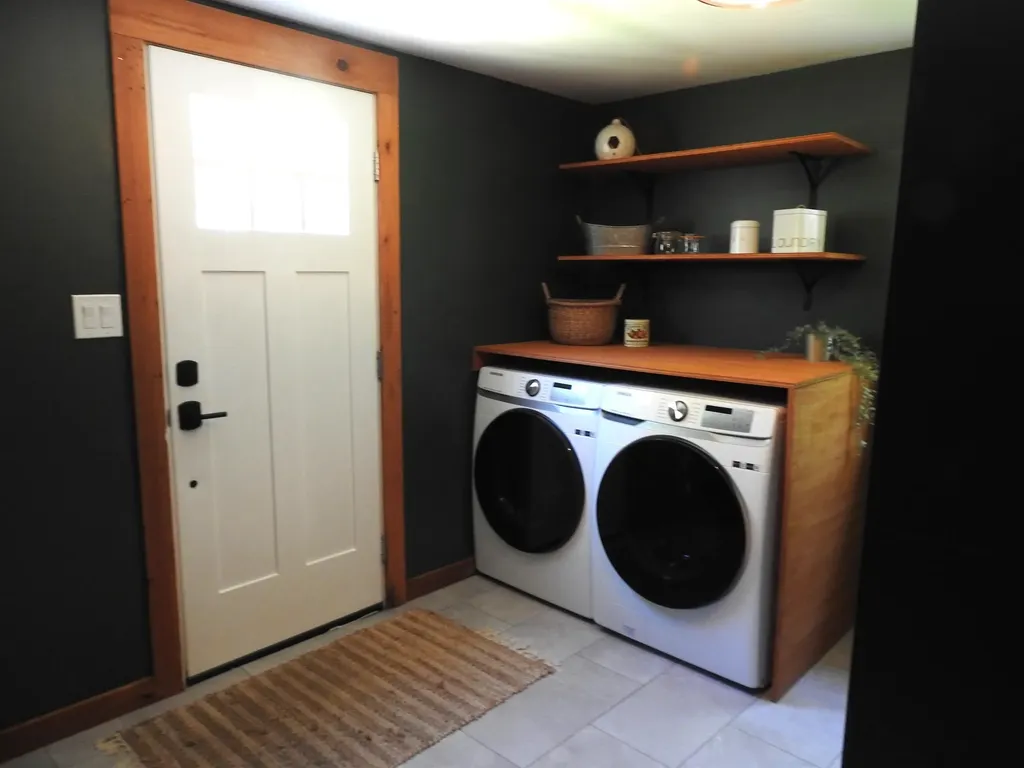 1471 Back Road Belvidere VT 05442