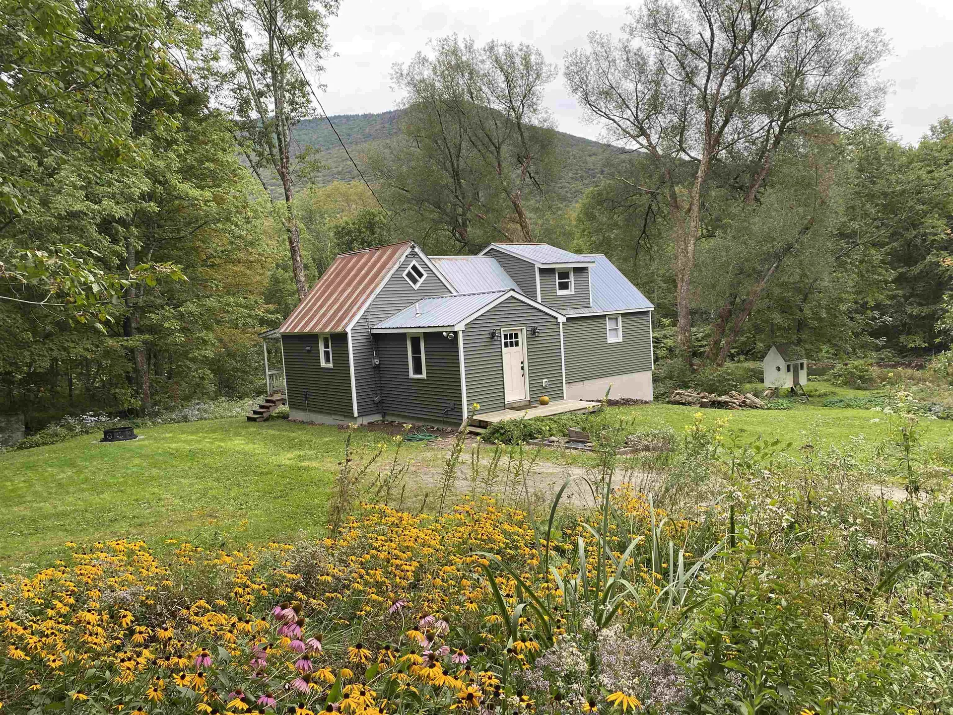 1471 Back Road Belvidere VT 05442