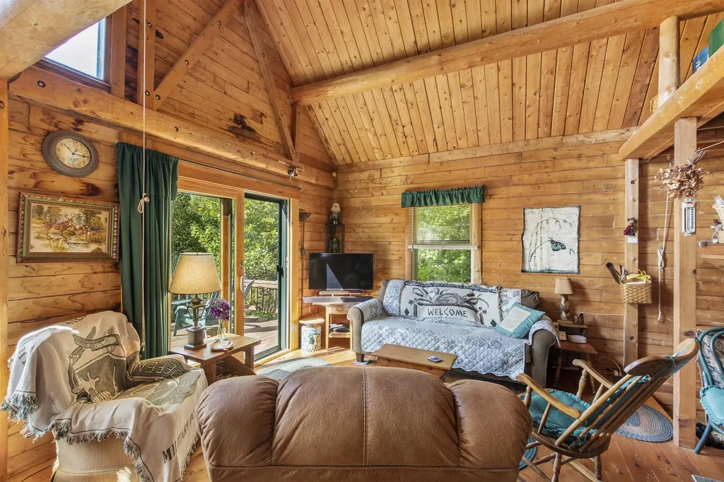 72 Town Line Road Colebrook NH 03576