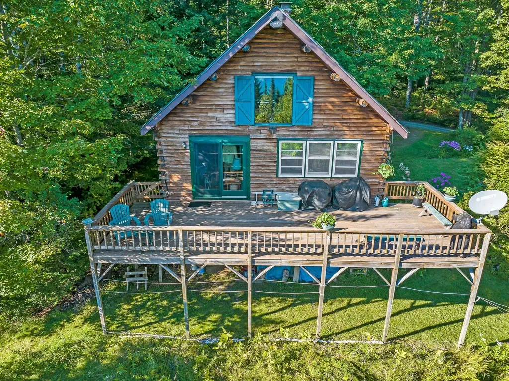 72 Town Line Road Colebrook NH 03576