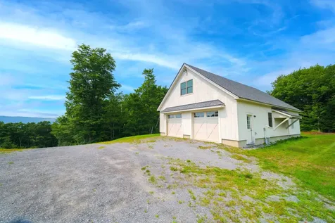 16 Running Sap Lane Dover VT 05356