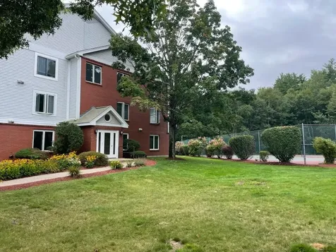 5 Timberwood Drive Goffstown NH 03045