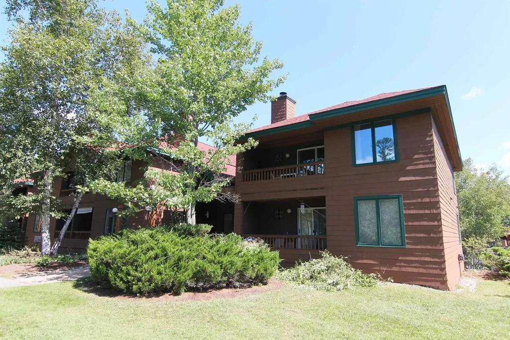 10 Lakeside West Drive Woodstock NH 03251