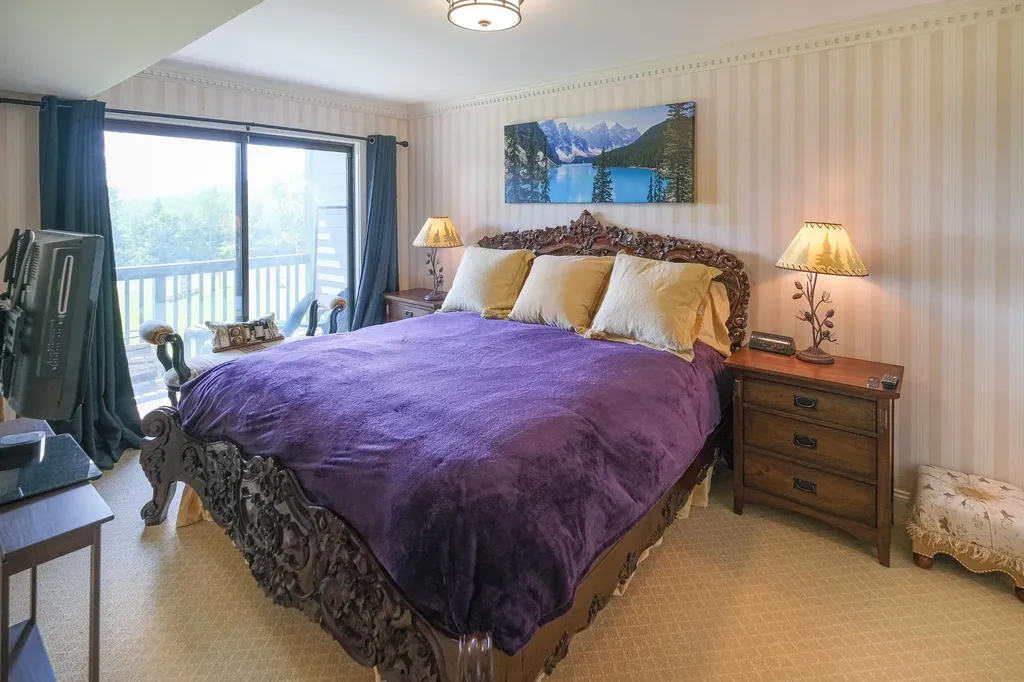 101 White Loop Ludlow VT 05149