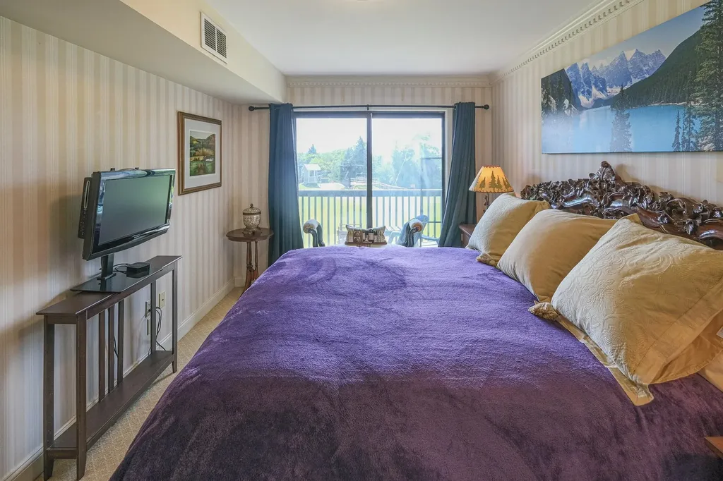 101 White Loop Ludlow VT 05149