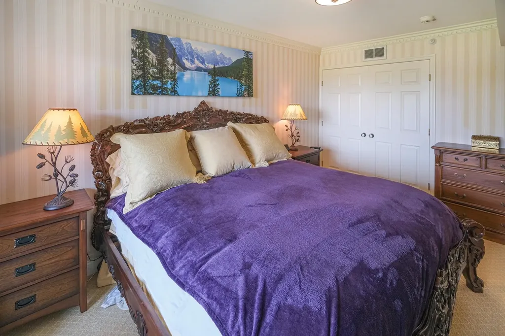 101 White Loop Ludlow VT 05149