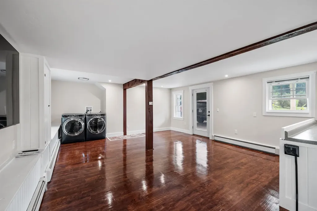 24 Morrill Road Canterbury NH 03224
