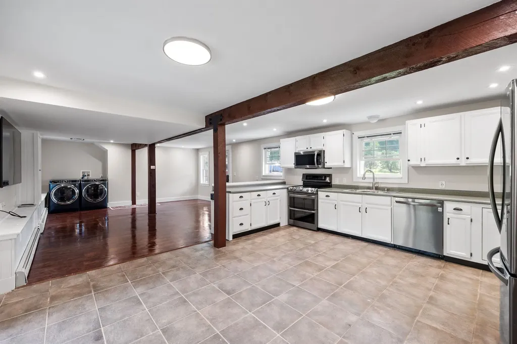 24 Morrill Road Canterbury NH 03224