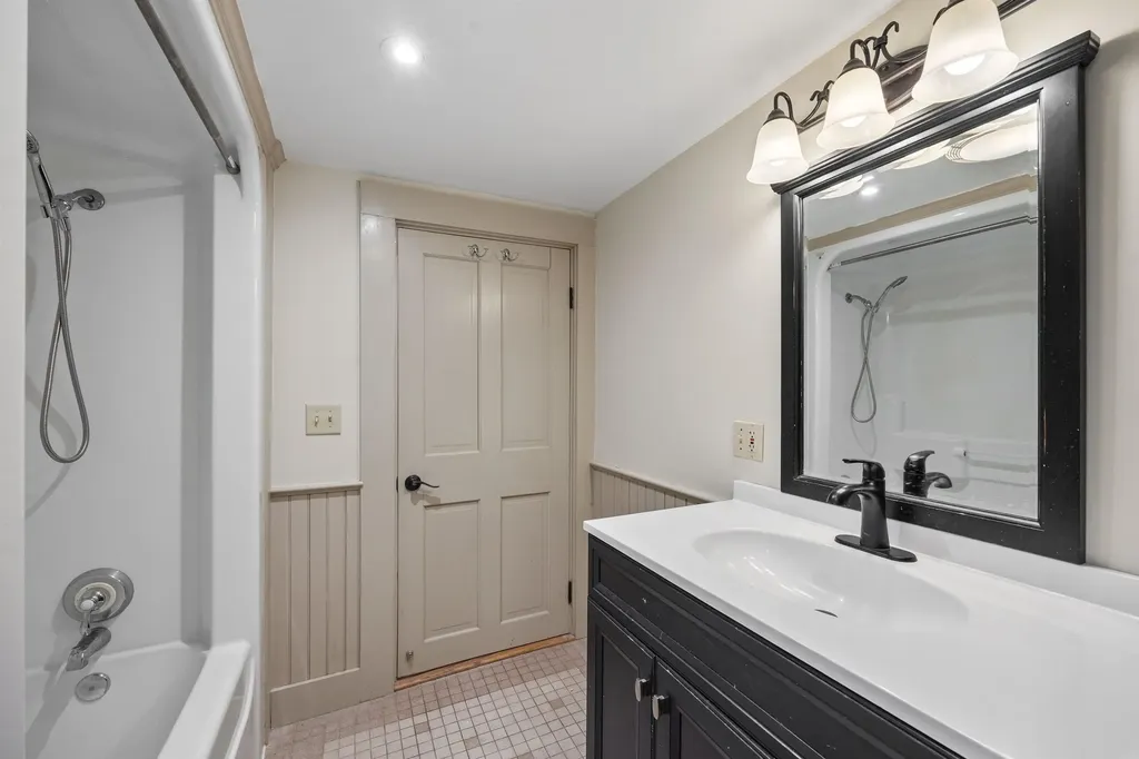 24 Morrill Road Canterbury NH 03224