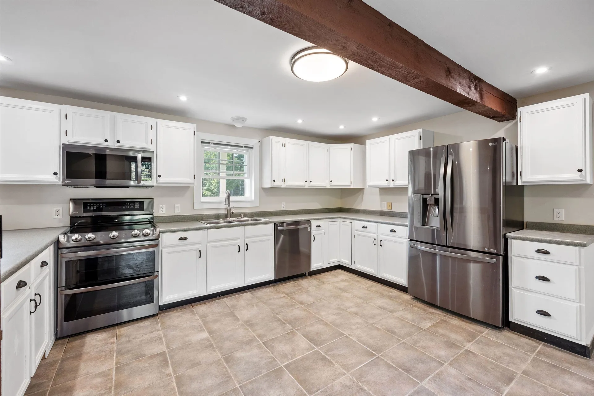 24 Morrill Road Canterbury NH 03224