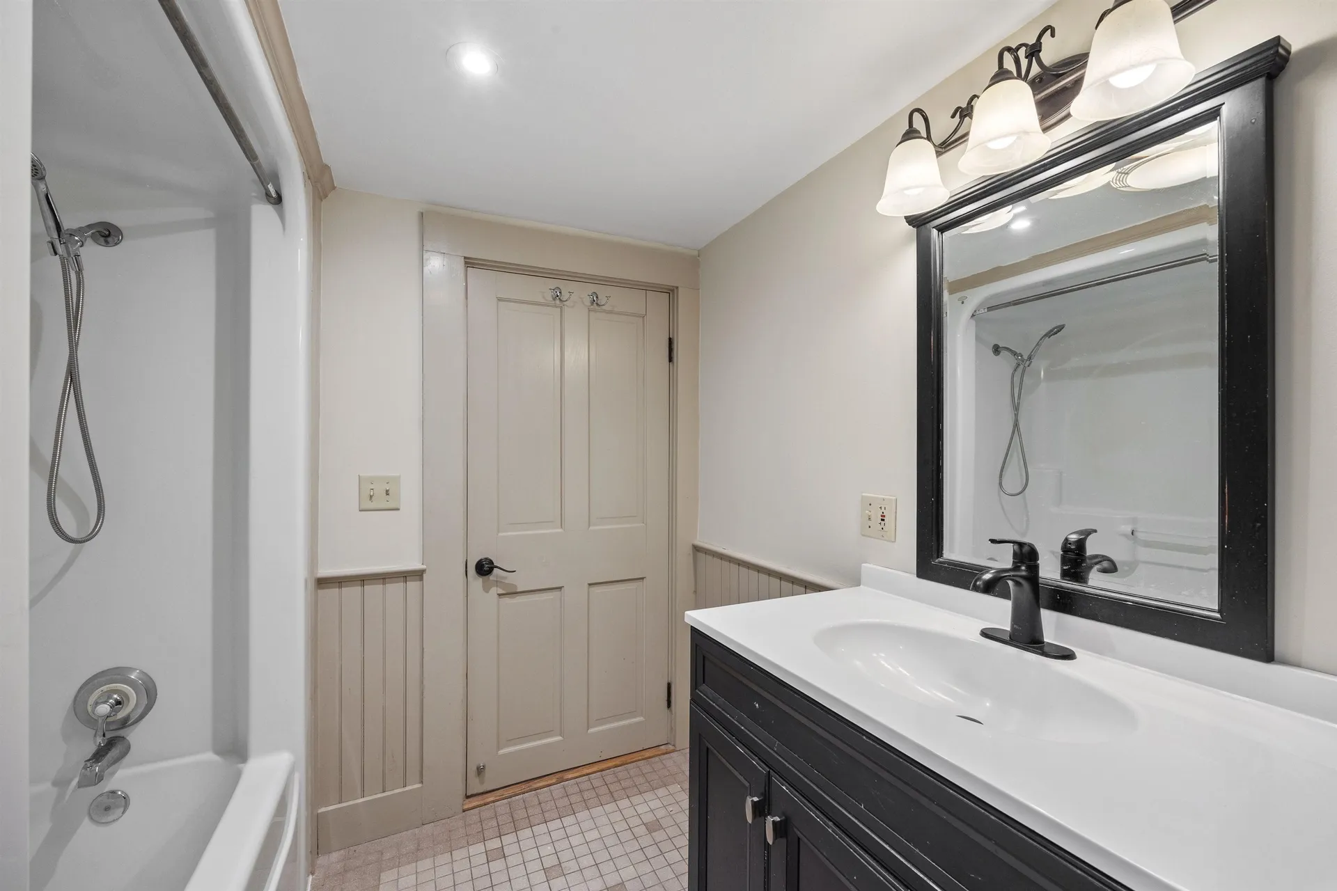 24 Morrill Road Canterbury NH 03224