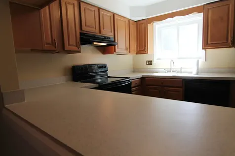 14 Grant Drive Woodstock NH 03262
