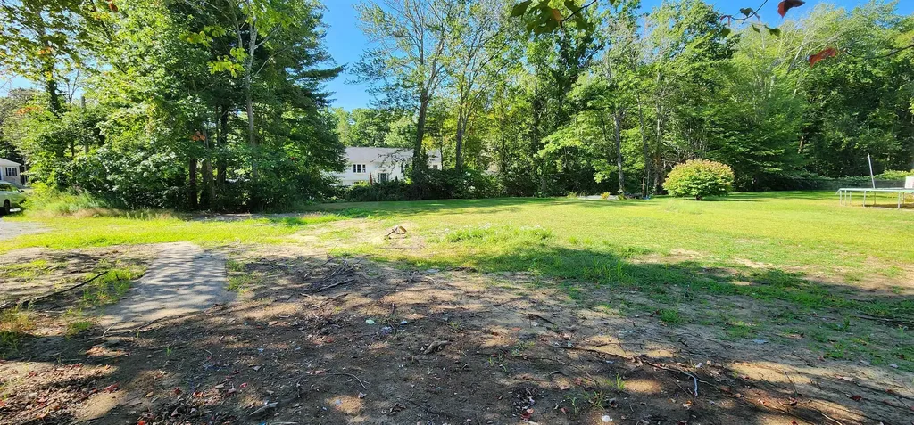65 Dow's Lane Seabrook NH 03874