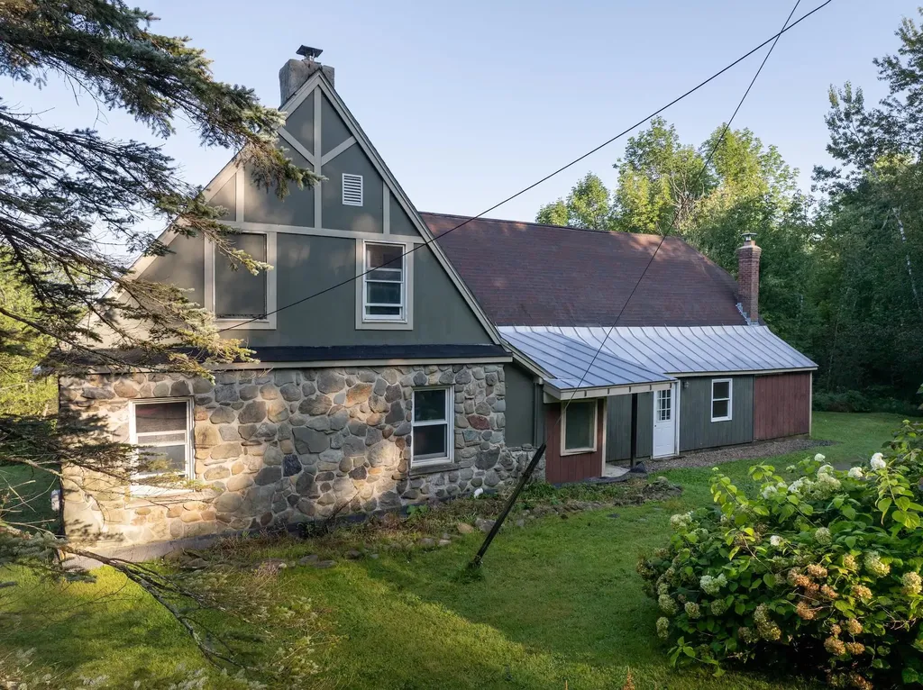23 Covey Road Underhill VT 05489