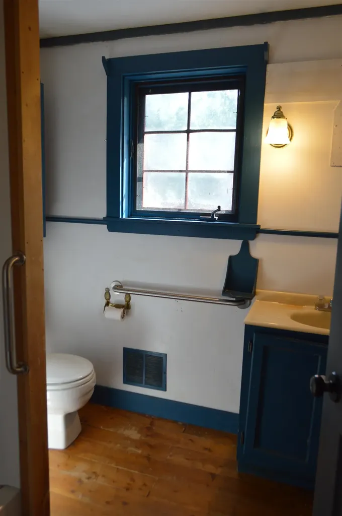 920 Pine River Pond Road Wakefield NH 03872