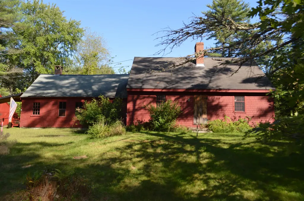 920 Pine River Pond Road Wakefield NH 03872