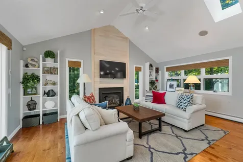 16 Marina Road Madison NH 03875