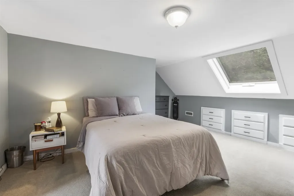 58 Oak Hill Road New Ipswich NH 03071