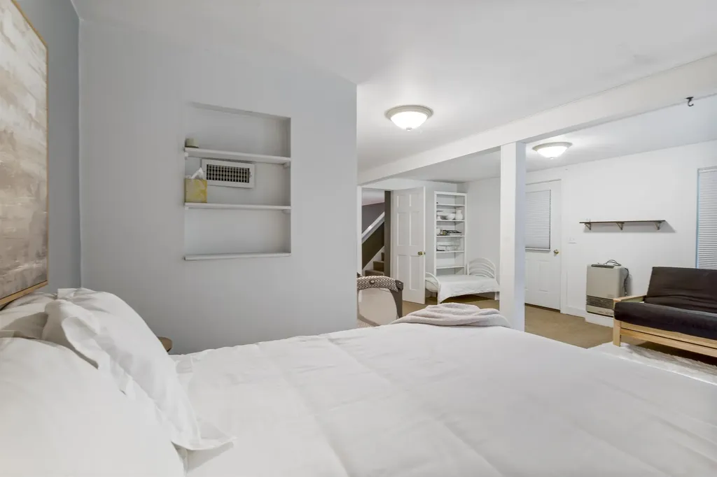 58 Oak Hill Road New Ipswich NH 03071