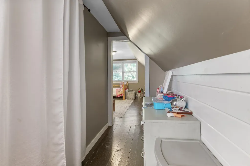 58 Oak Hill Road New Ipswich NH 03071