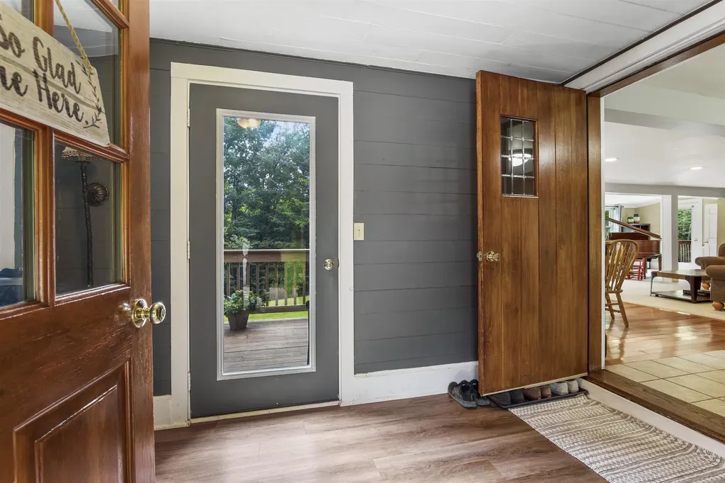 58 Oak Hill Road New Ipswich NH 03071