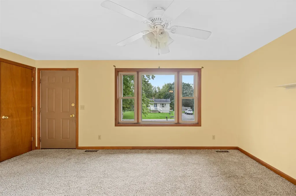 74 Paul Avenue Berlin VT 05602